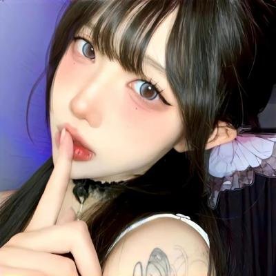 明天，我会成为谁的女友海报