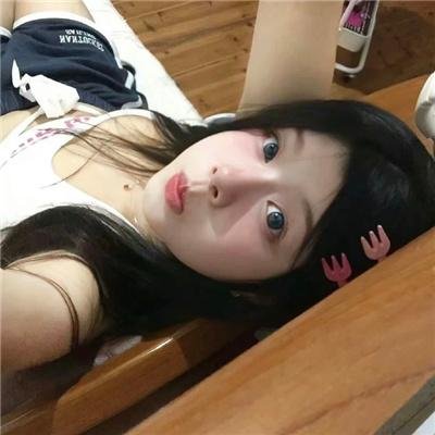 美女总裁爱上我海报