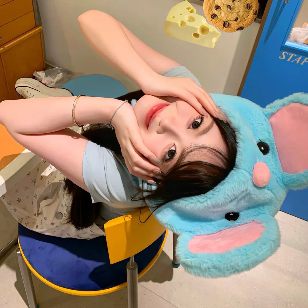 冲三小剧场海报